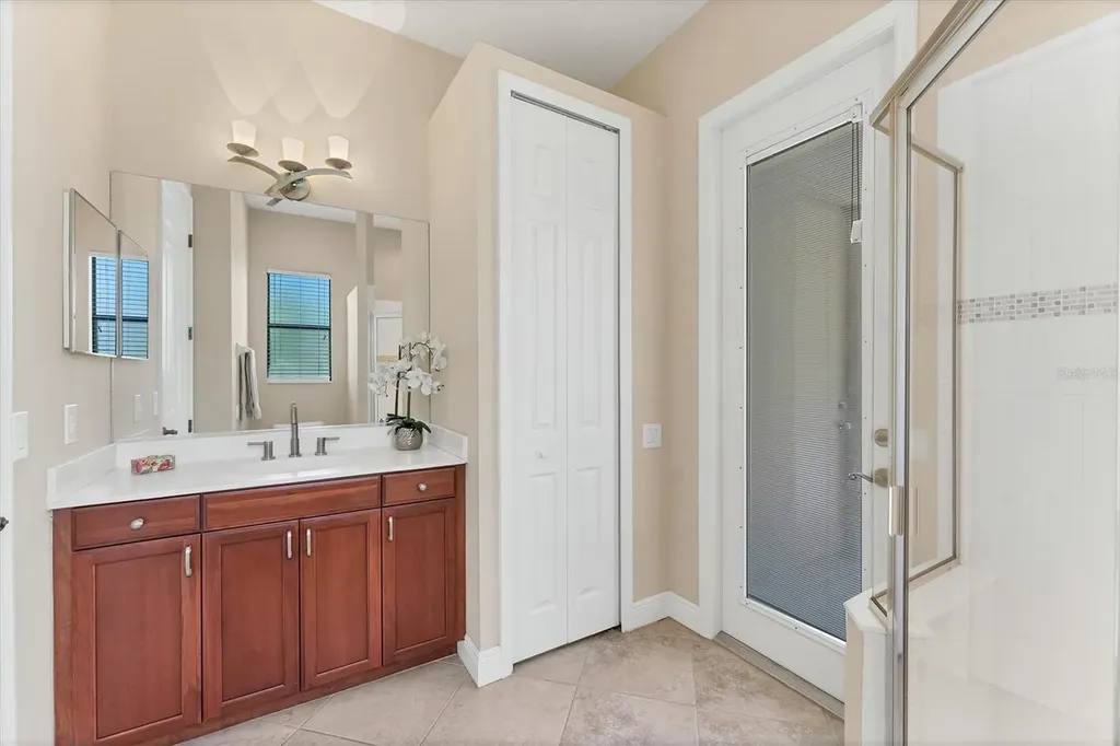 306 Country Meadows Way Bradenton FL 34212