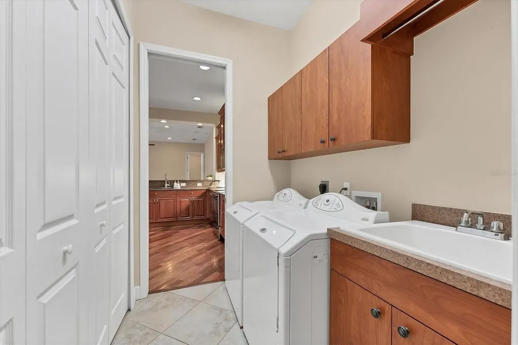 306 Country Meadows Way Bradenton FL 34212