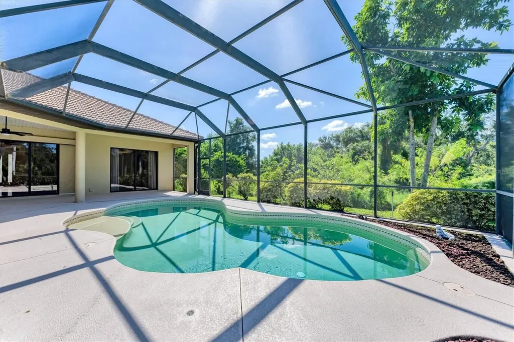 306 Country Meadows Way Bradenton FL 34212