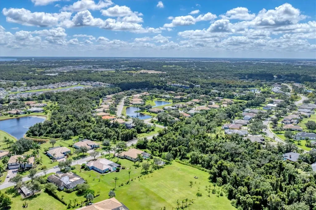 306 Country Meadows Way Bradenton FL 34212