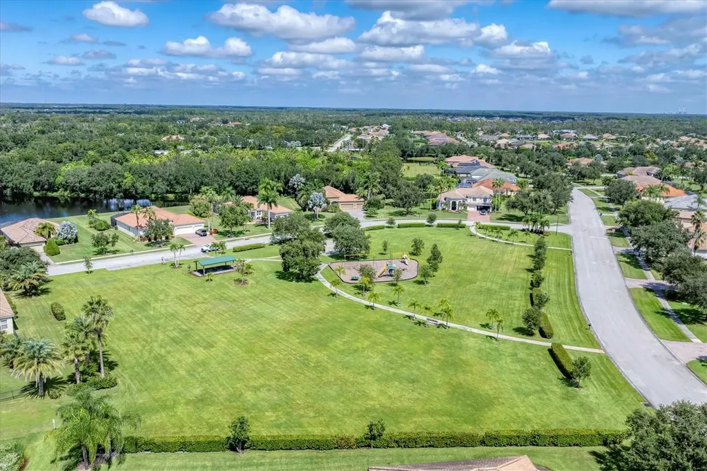 306 Country Meadows Way Bradenton FL 34212