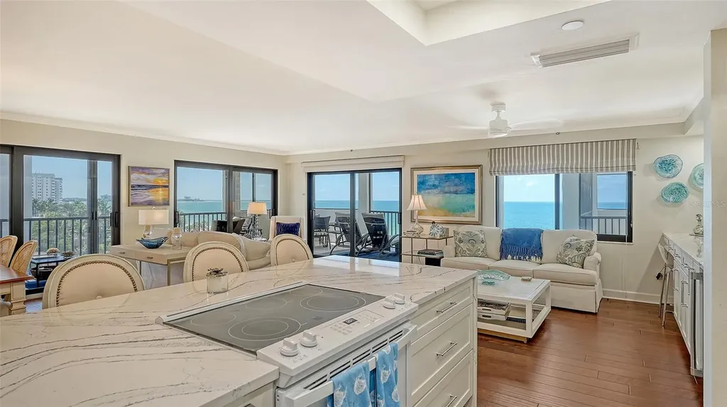 1100 Benjamin Franklin Drive Sarasota FL 34236