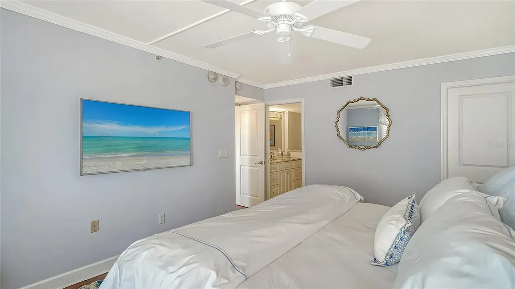 1100 Benjamin Franklin Drive Sarasota FL 34236