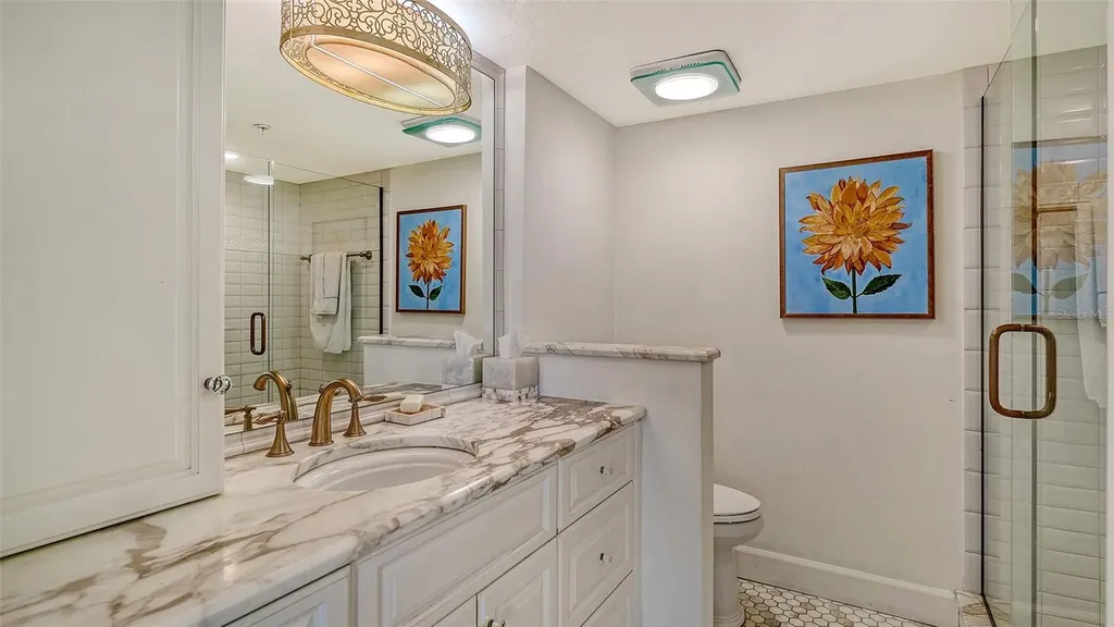 1100 Benjamin Franklin Drive Sarasota FL 34236