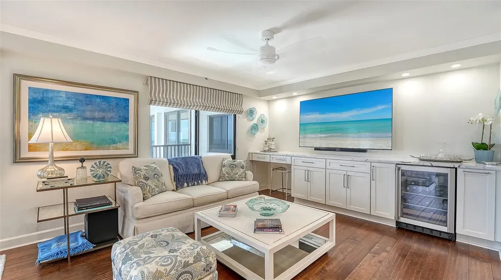 1100 Benjamin Franklin Drive Sarasota FL 34236