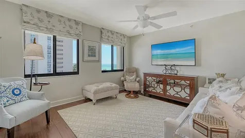 1100 Benjamin Franklin Drive Sarasota FL 34236