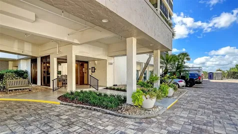 1100 Benjamin Franklin Drive Sarasota FL 34236