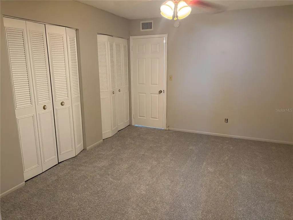 6645 1st Avenue N St Petersburg FL 33710