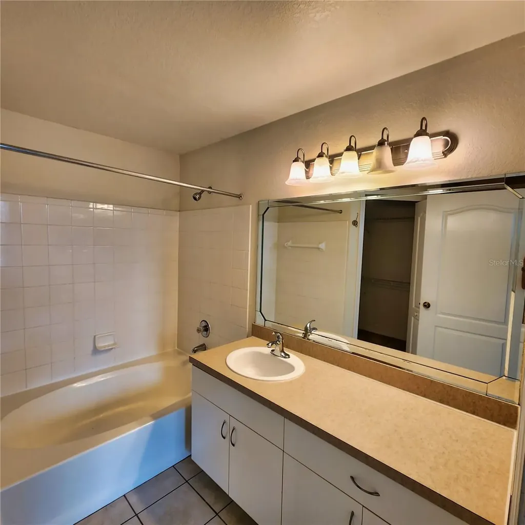 4134 Central Sarasota Parkway Sarasota FL 34238