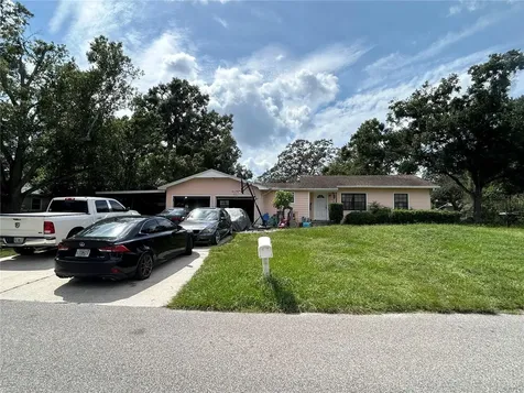 8106 N Lynn Avenue Tampa FL 33604