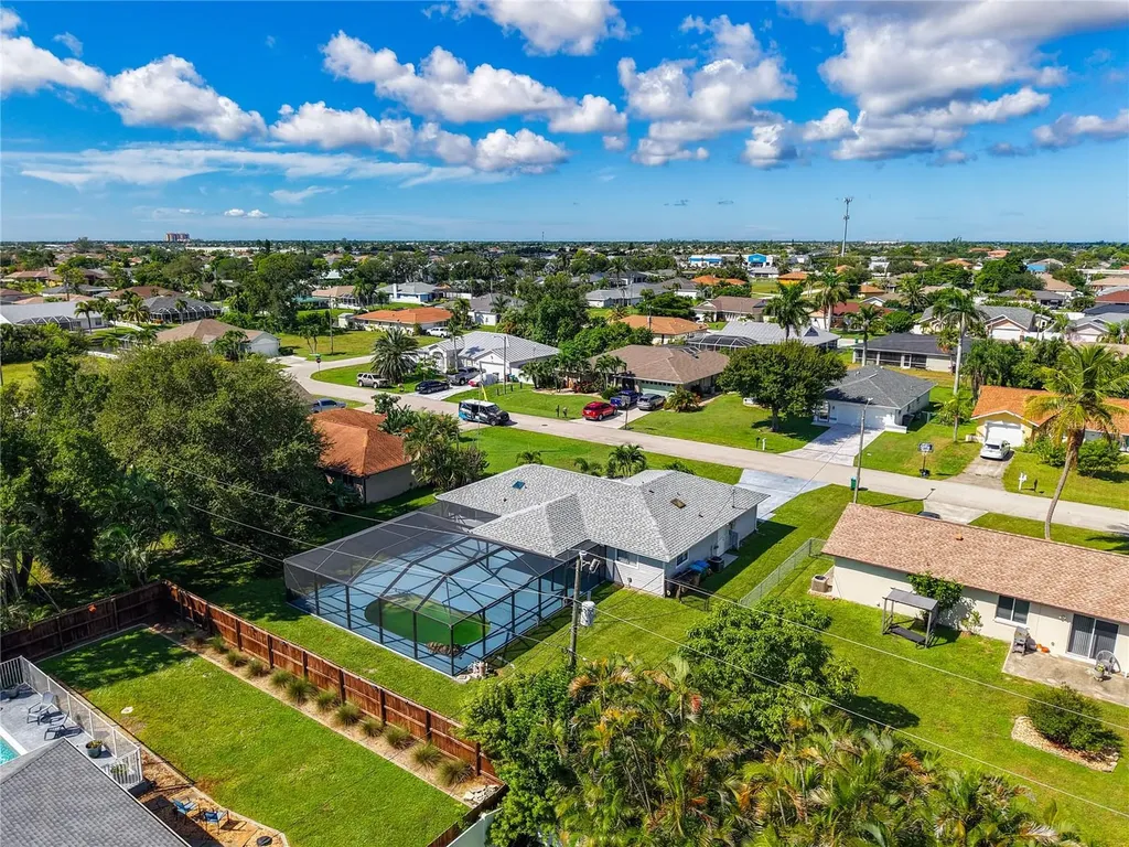 3815 SW 6th Avenue Cape Coral FL 33914