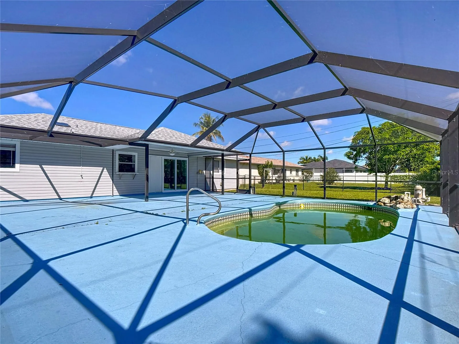 3815 SW 6th Avenue Cape Coral FL 33914