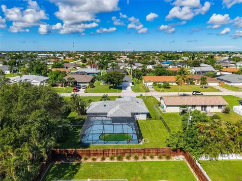 3815 SW 6th Avenue Cape Coral FL 33914