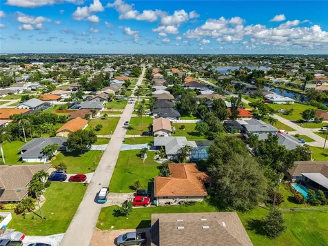 3815 SW 6th Avenue Cape Coral FL 33914