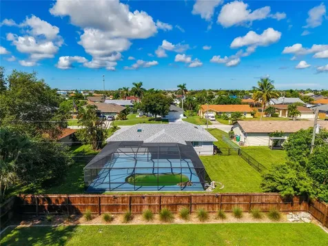 3815 SW 6th Avenue Cape Coral FL 33914