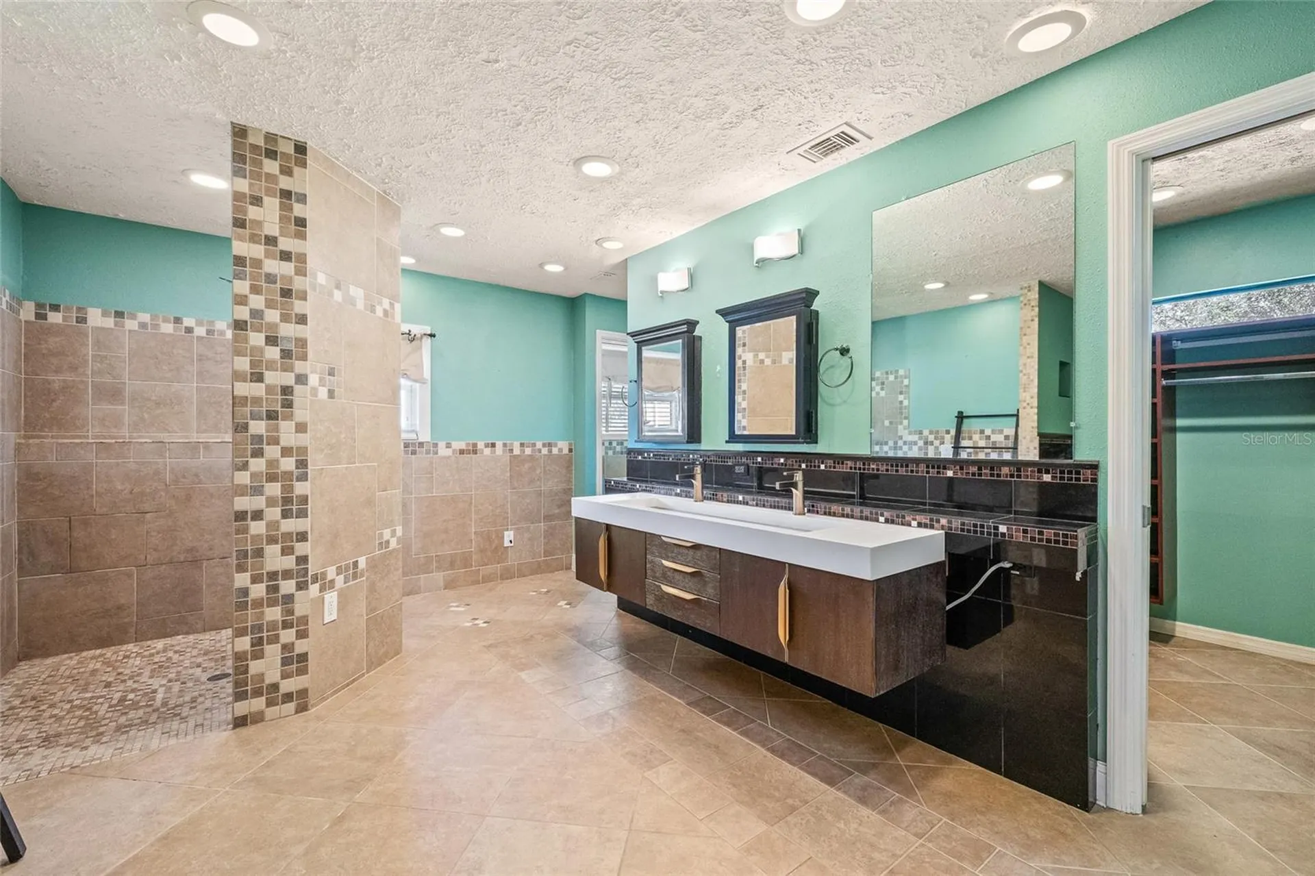 603 Cottage Grove Circle Valrico FL 33594