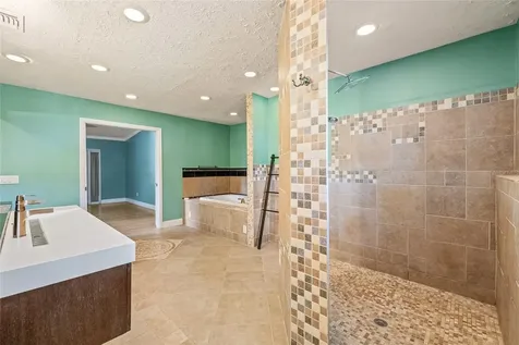 603 Cottage Grove Circle Valrico FL 33594