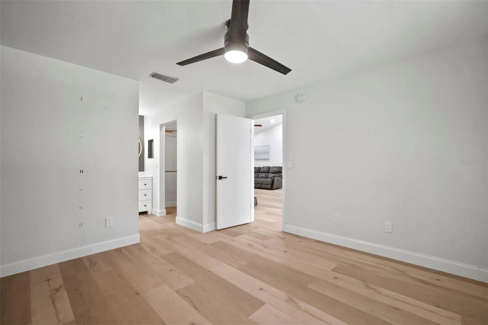 4613 N Country Hills Court Plant City FL 33566