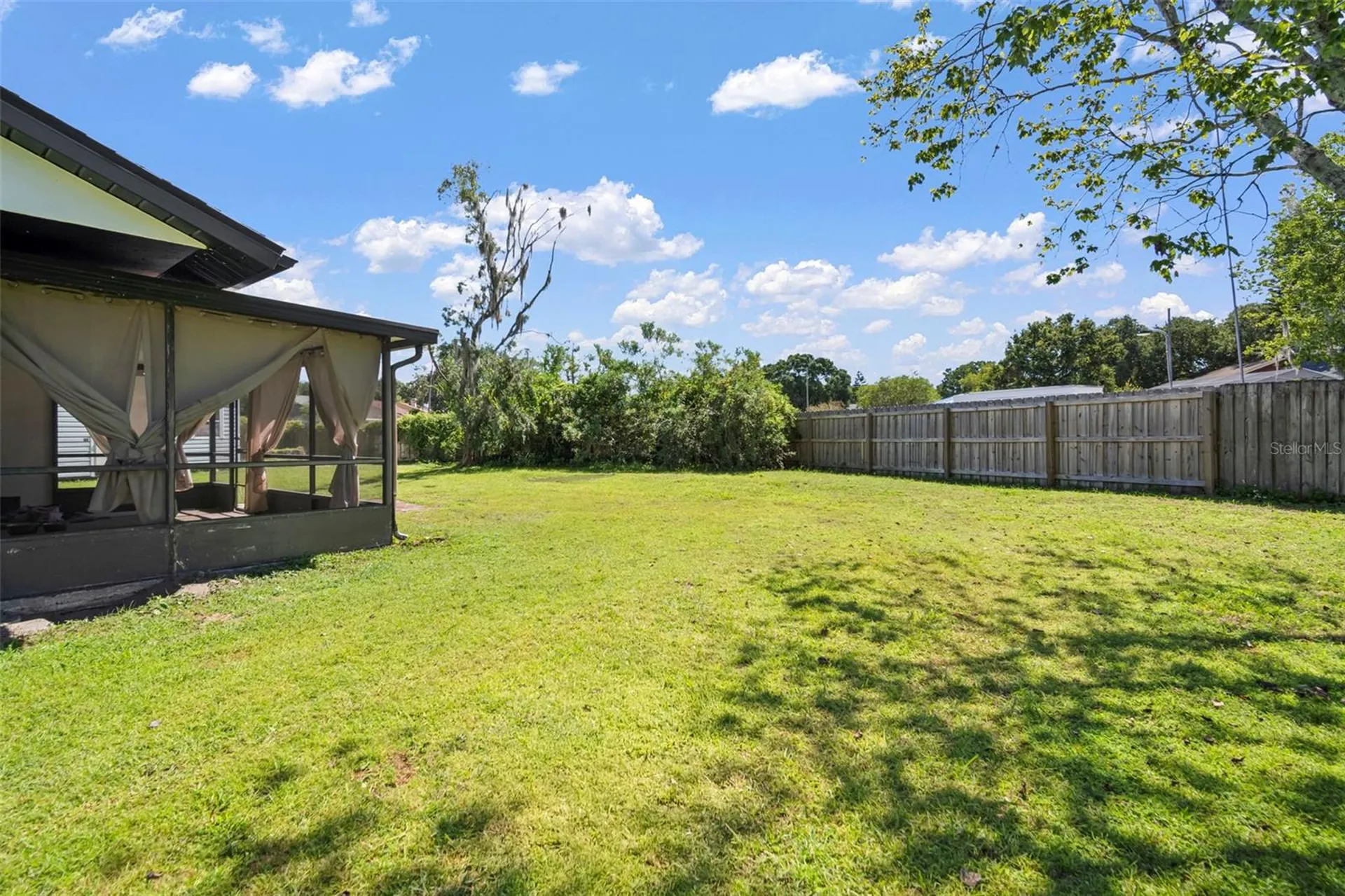 4613 N Country Hills Court Plant City FL 33566