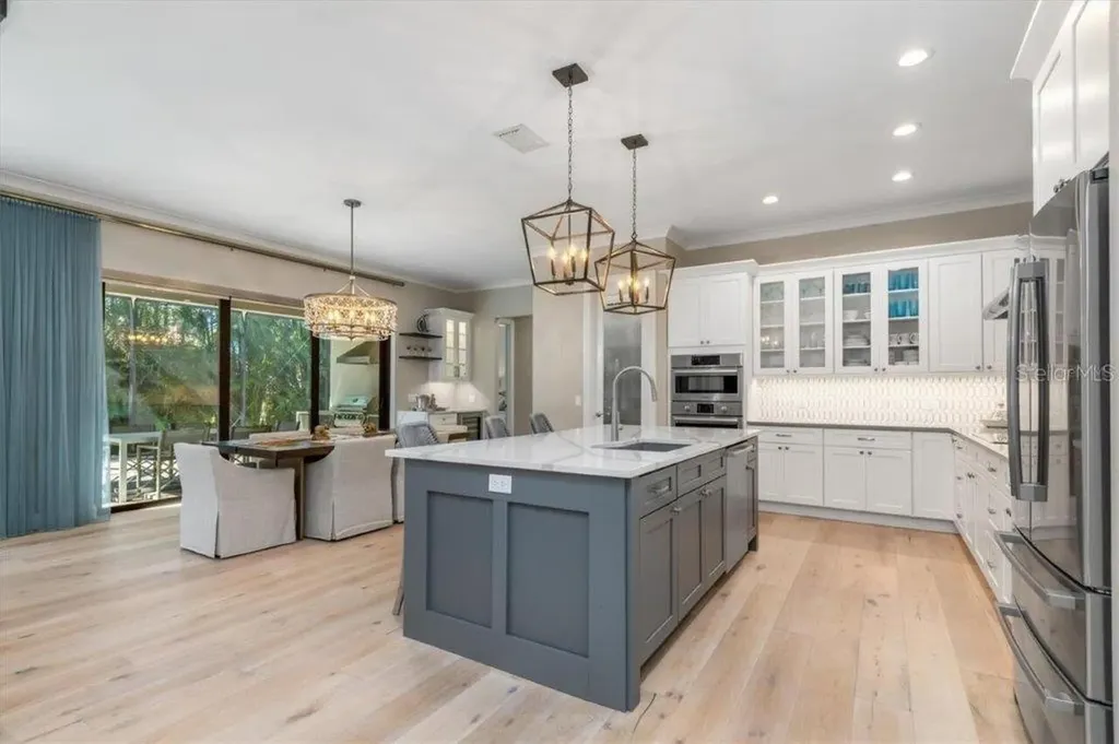 412 Pheasant Way Sarasota FL 34236
