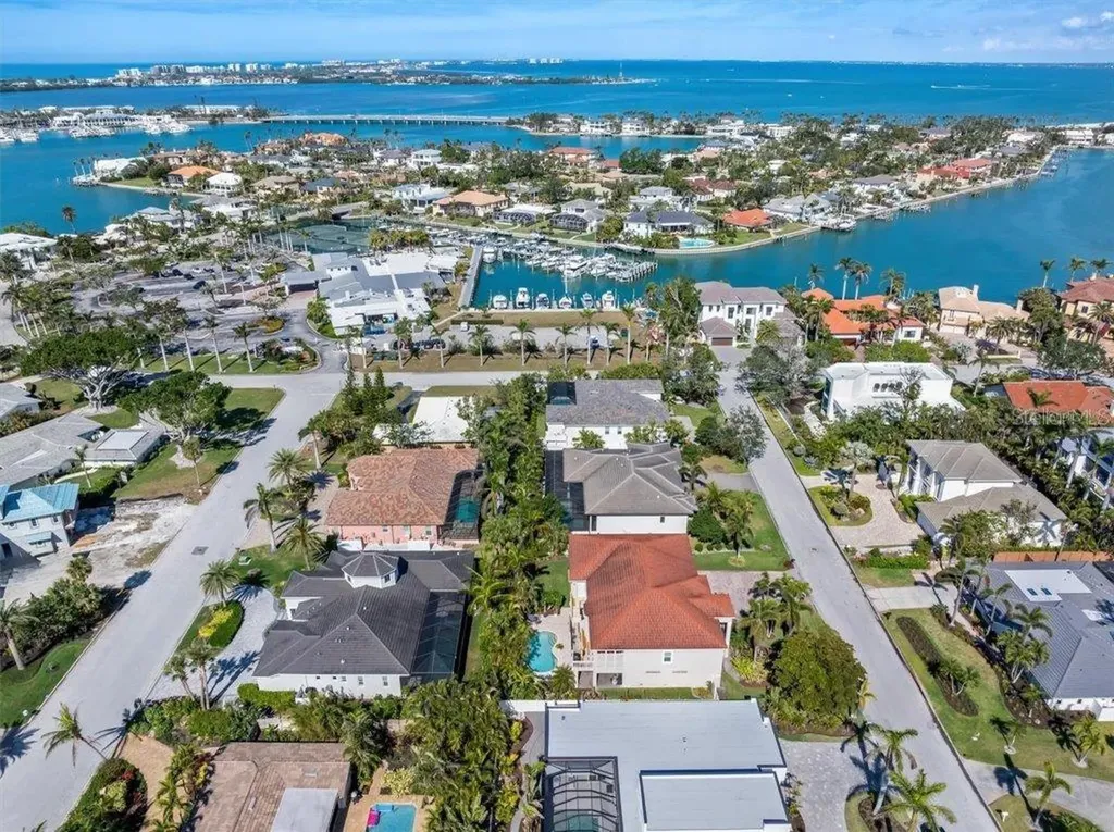 412 Pheasant Way Sarasota FL 34236