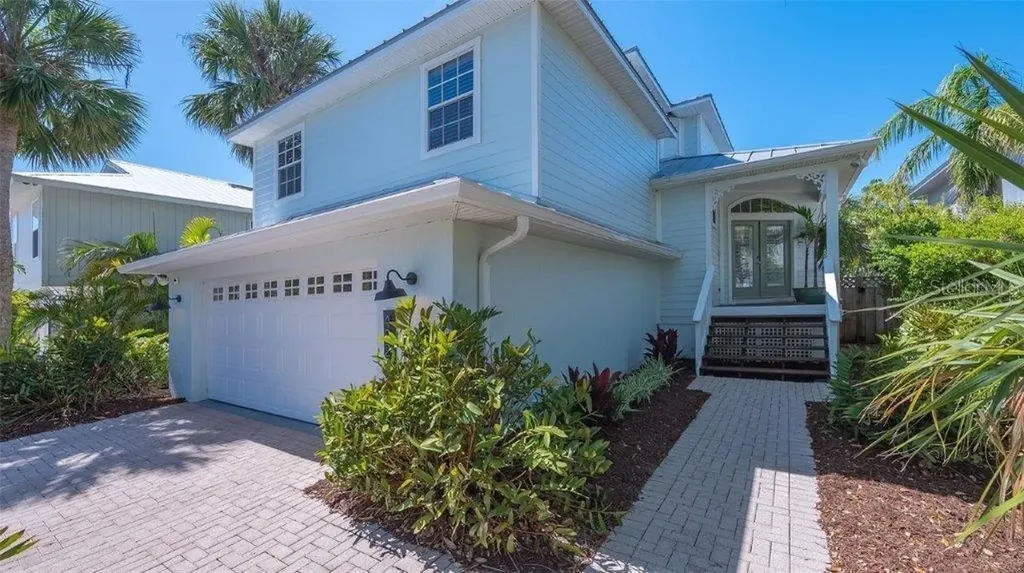 4922 Commonwealth Drive Sarasota FL 34242