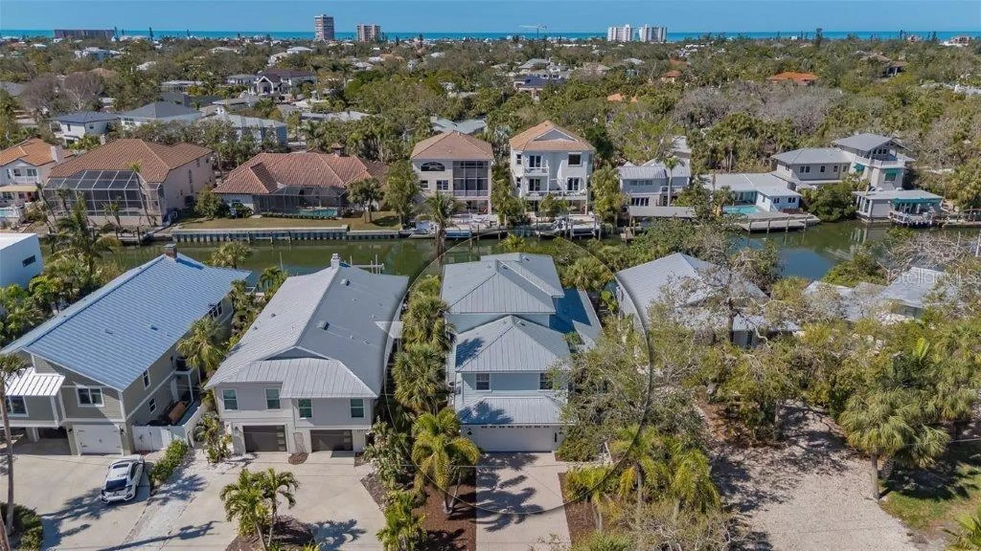 4922 Commonwealth Drive Sarasota FL 34242