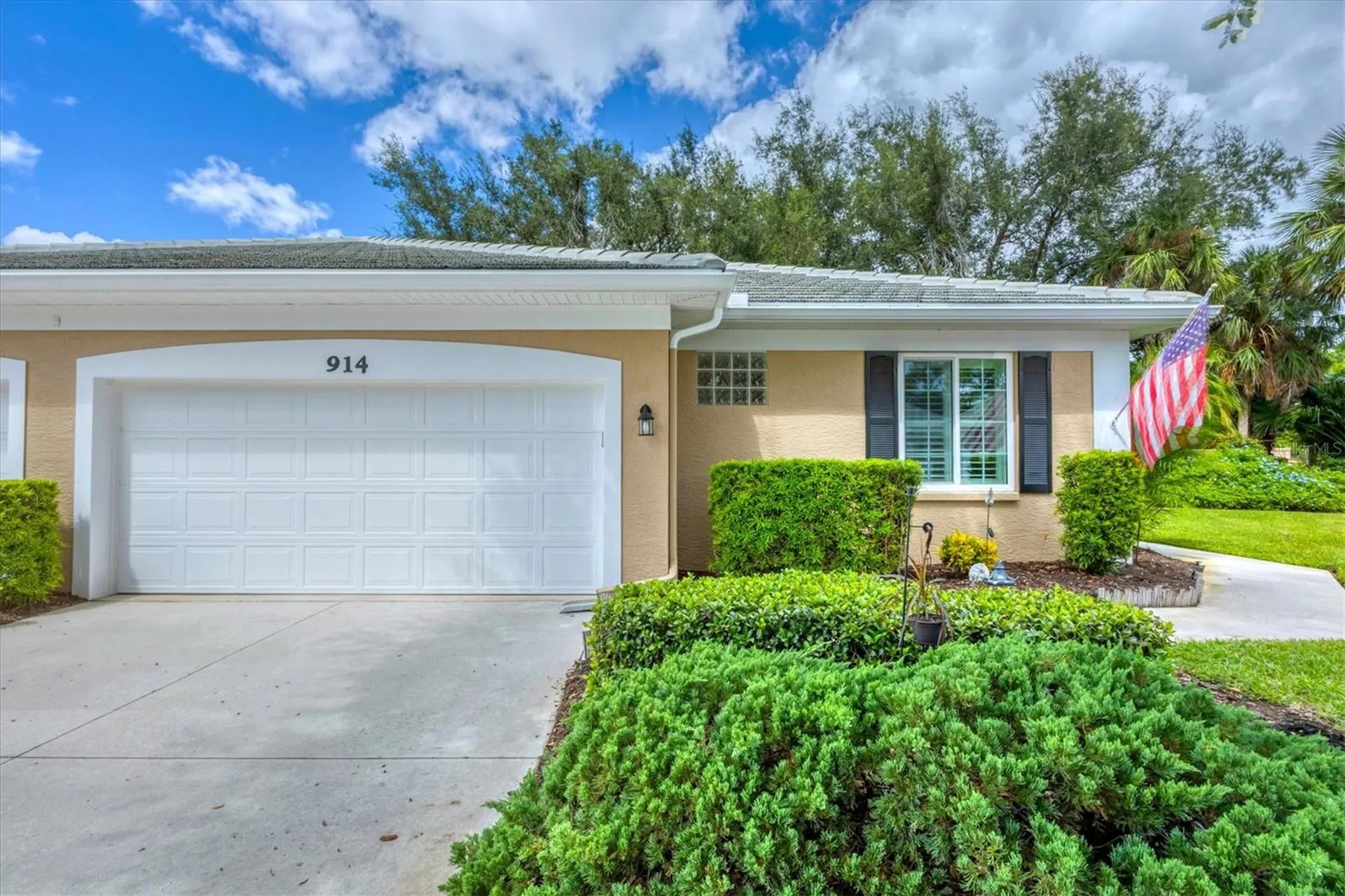 914 Barclay Court Venice FL 34293