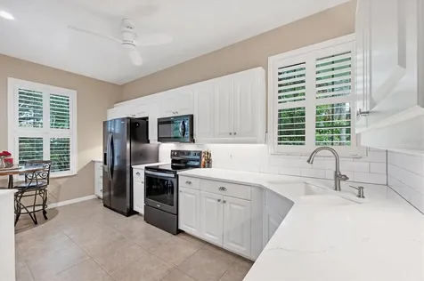 914 Barclay Court Venice FL 34293