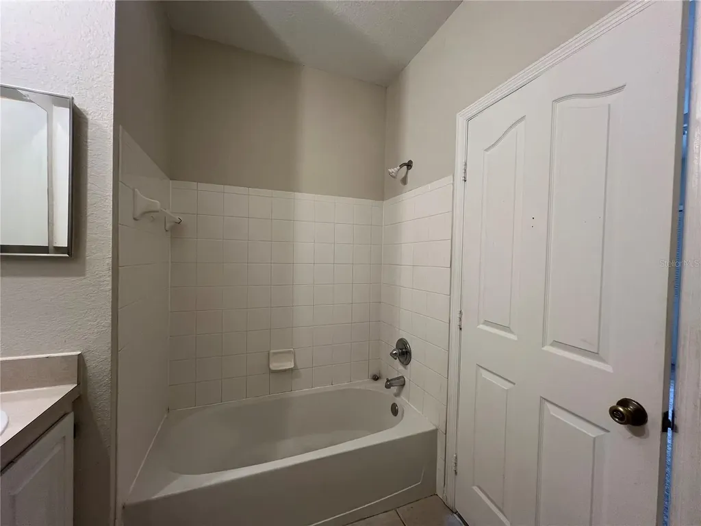 2537 Maitland Crossing Way Orlando FL 32810