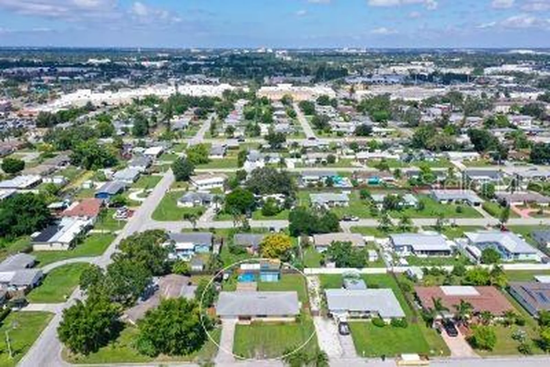 1104 Fruitland Avenue Bradenton FL 34207