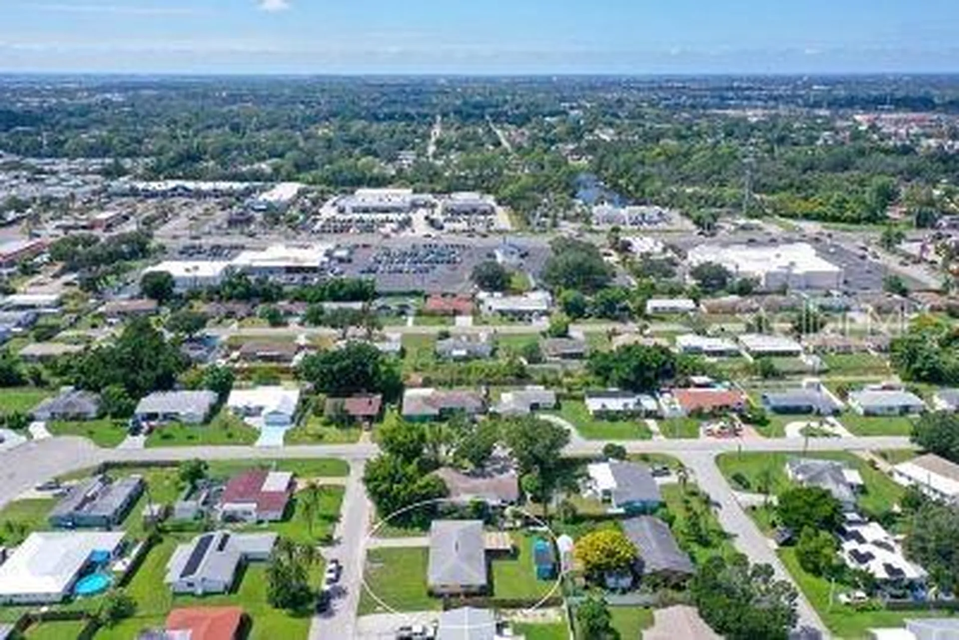 1104 Fruitland Avenue Bradenton FL 34207