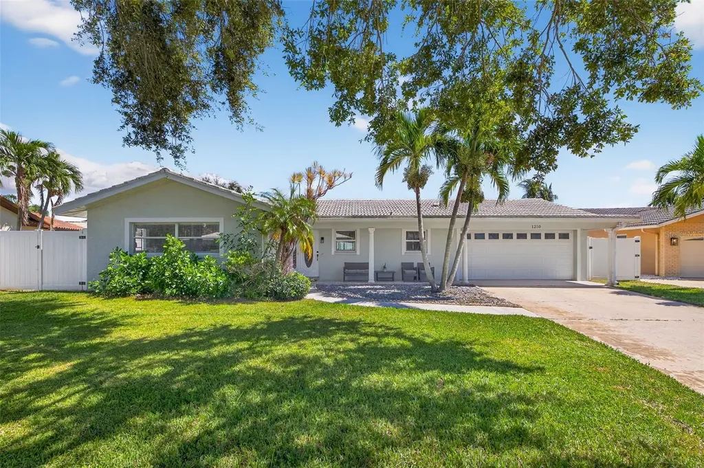 1210 80th Street S St Petersburg FL 33707