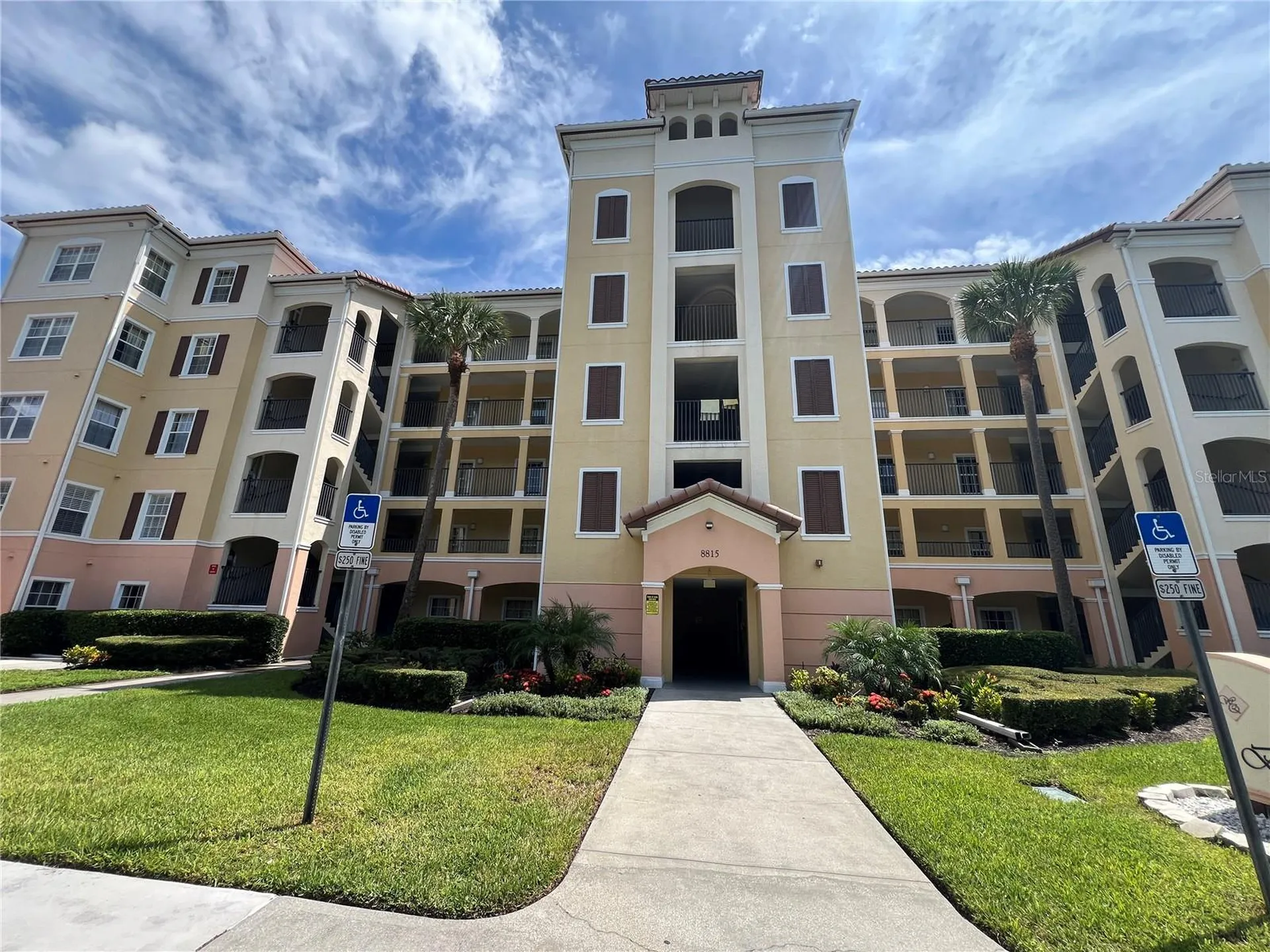 8815 Worldquest Blvd Boulevard Orlando FL 32821