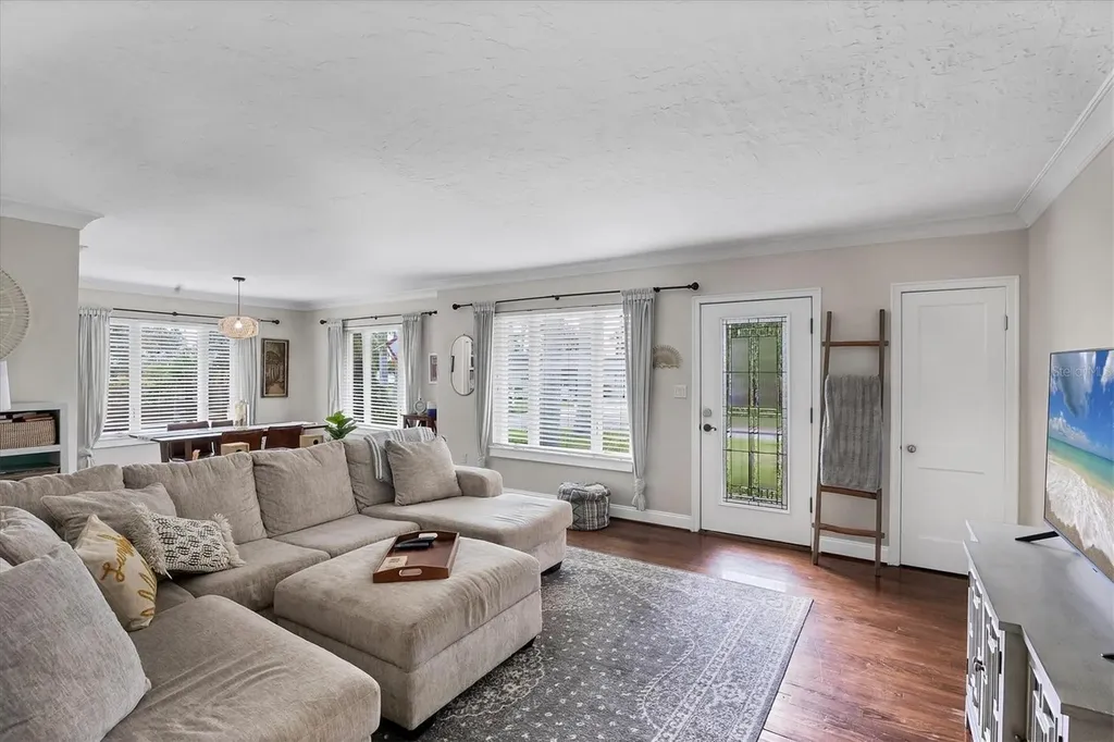 202 22nd Street W Bradenton FL 34205