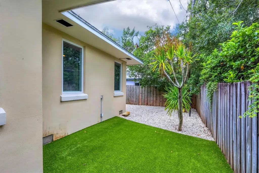 202 22nd Street W Bradenton FL 34205