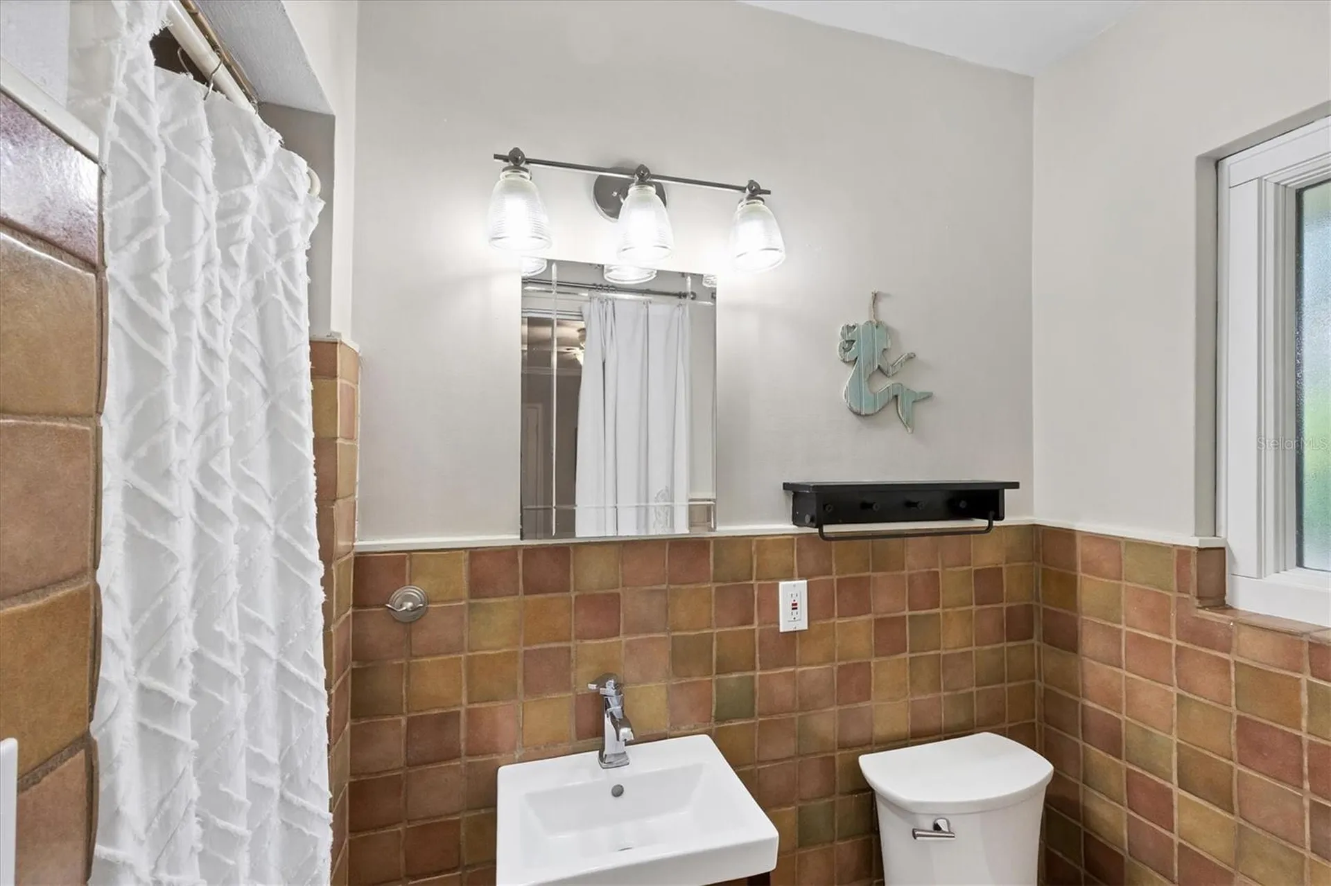 202 22nd Street W Bradenton FL 34205