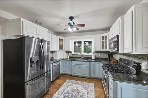 202 22nd Street W Bradenton FL 34205