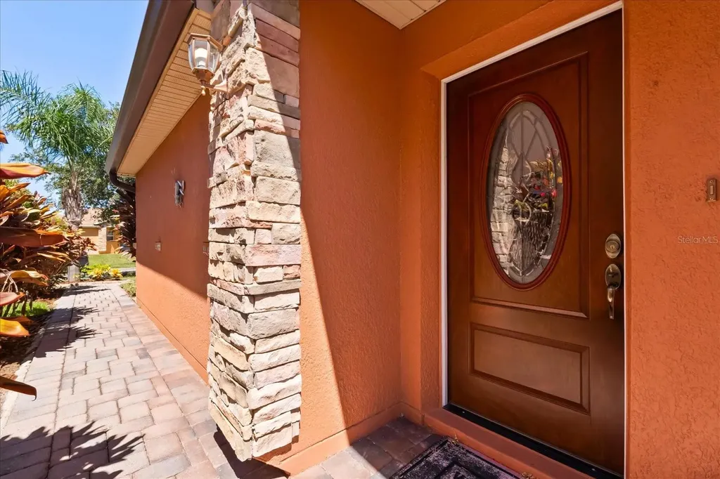 189 Grand Canal Drive Kissimmee FL 34759