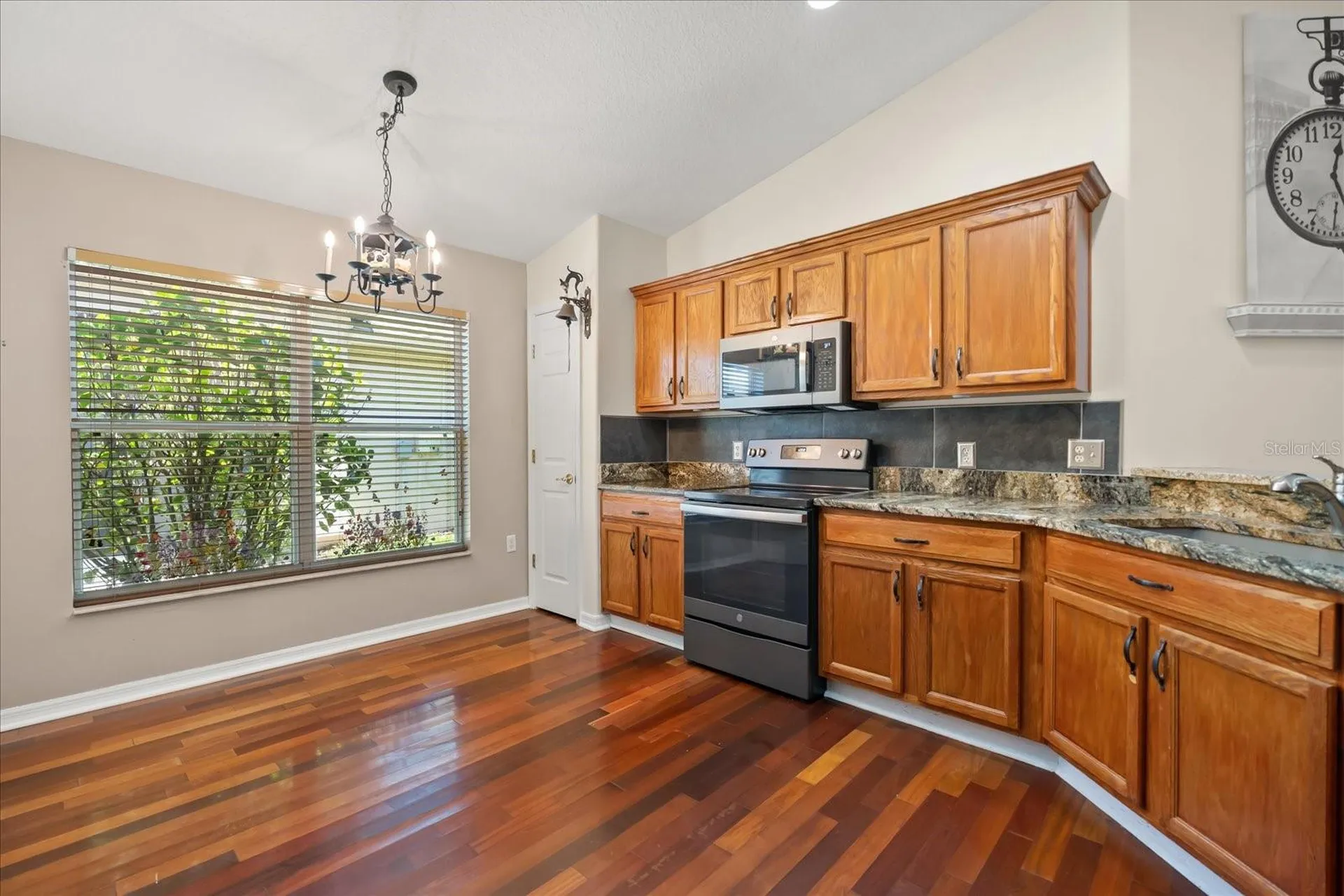 189 Grand Canal Drive Kissimmee FL 34759
