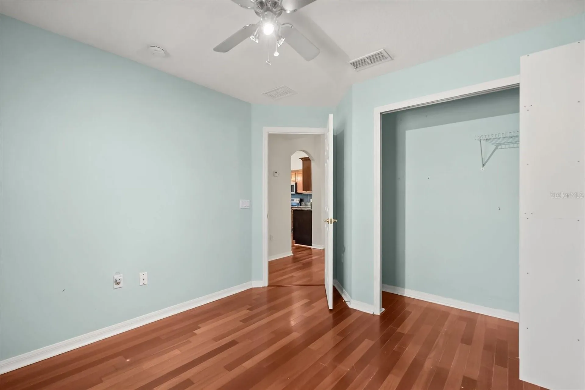 189 Grand Canal Drive Kissimmee FL 34759