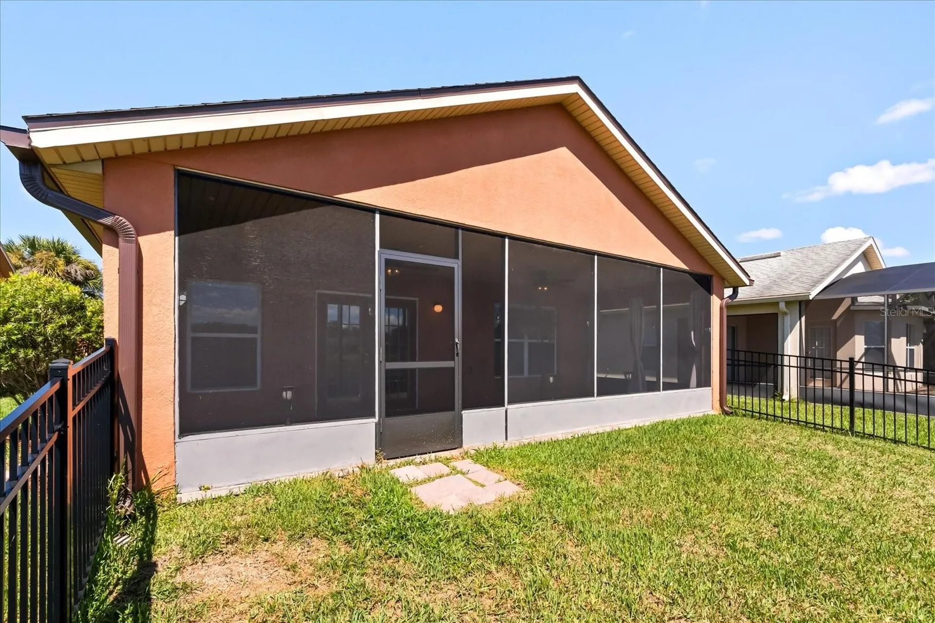 189 Grand Canal Drive Kissimmee FL 34759