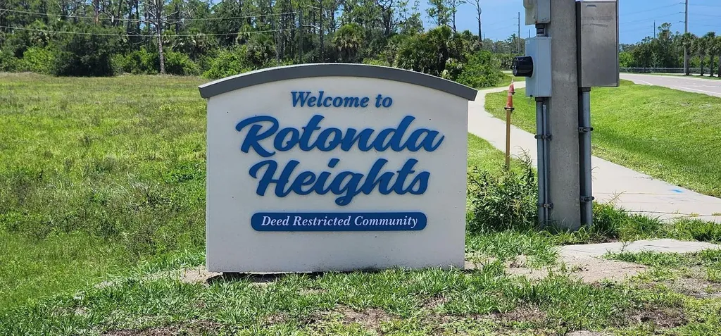 108 Bebb Court Rotonda West FL 33947