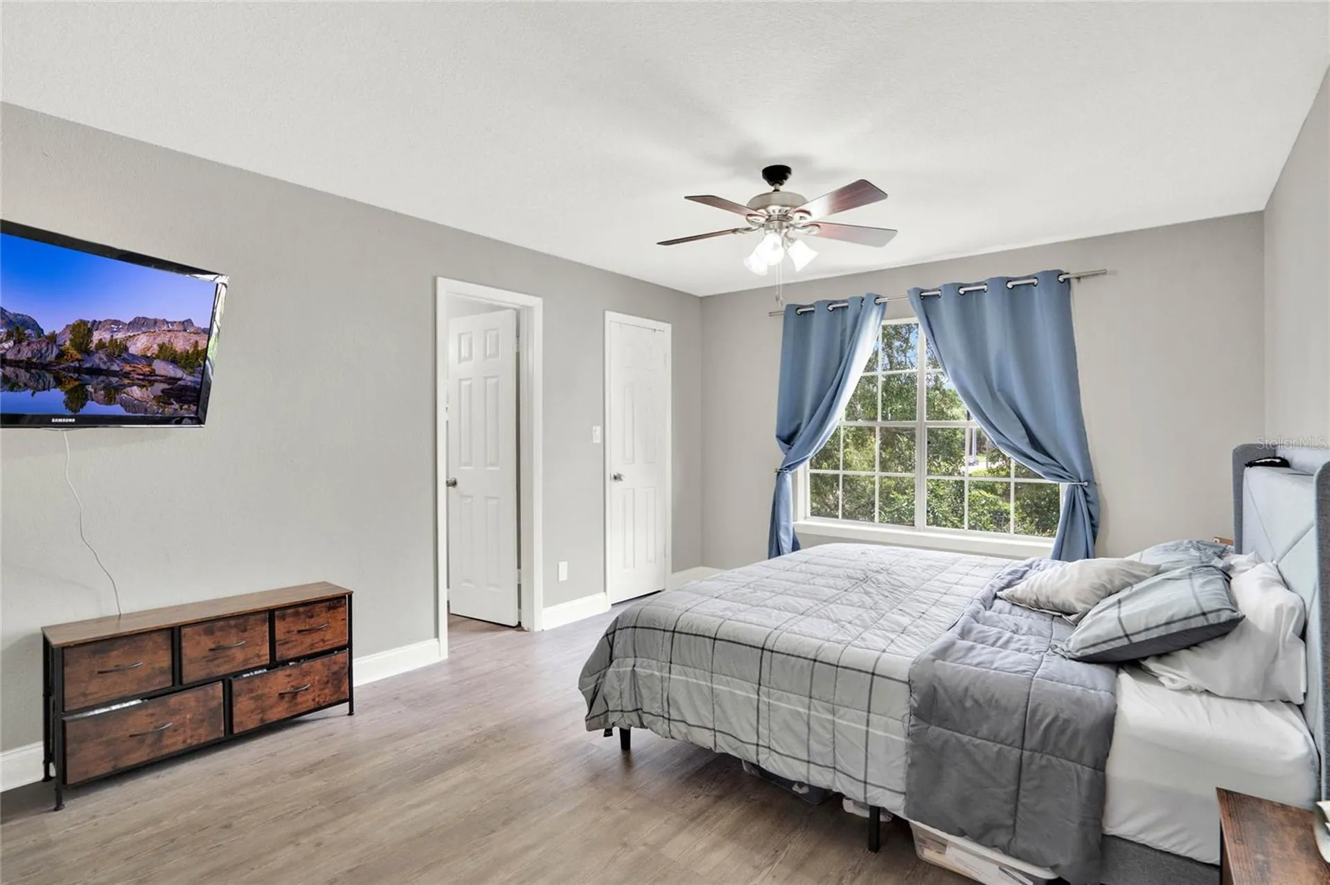 5545 Devonbriar Way Orlando FL 32822