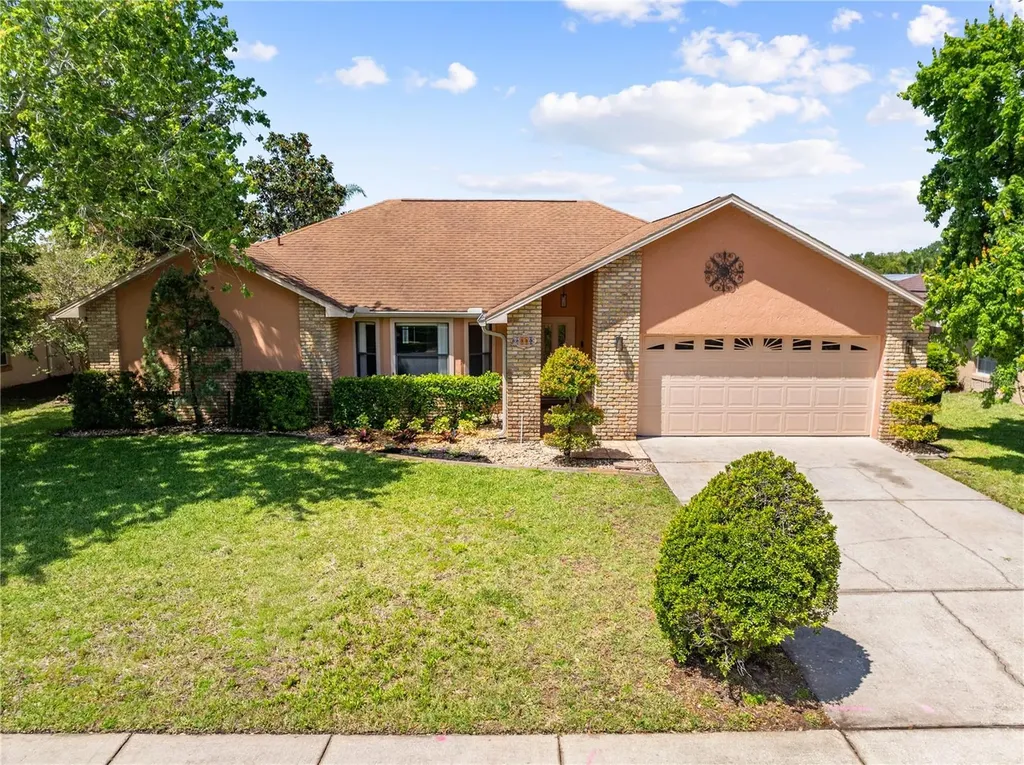 2333 Sweetwater Boulevard St Cloud FL 34772