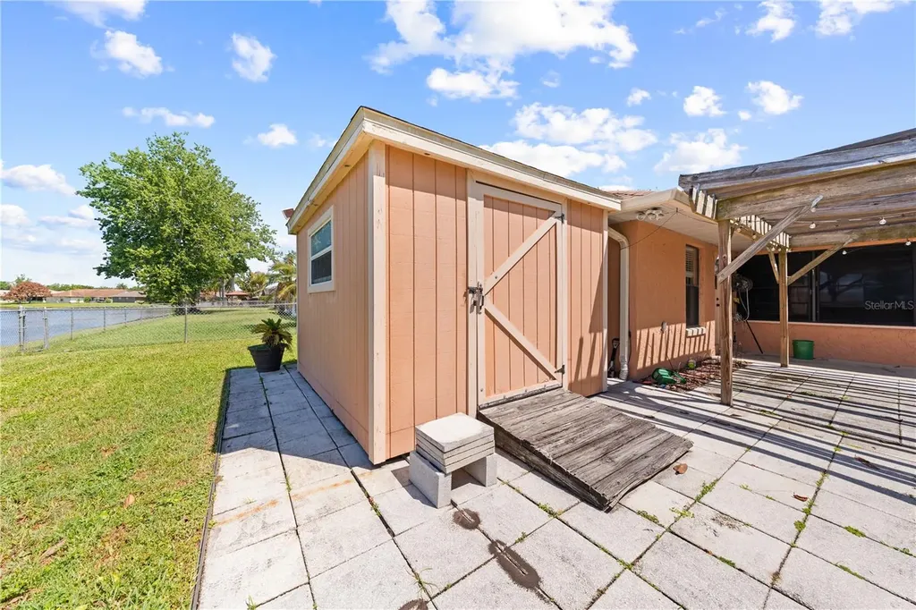 2333 Sweetwater Boulevard St Cloud FL 34772