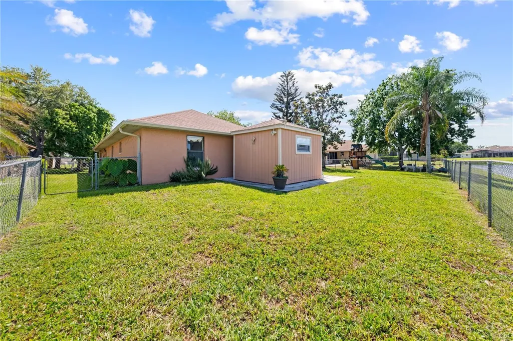 2333 Sweetwater Boulevard St Cloud FL 34772