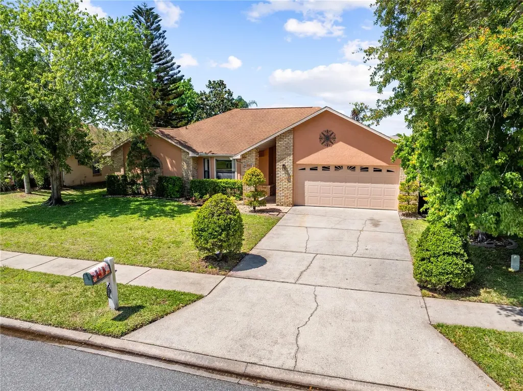2333 Sweetwater Boulevard St Cloud FL 34772