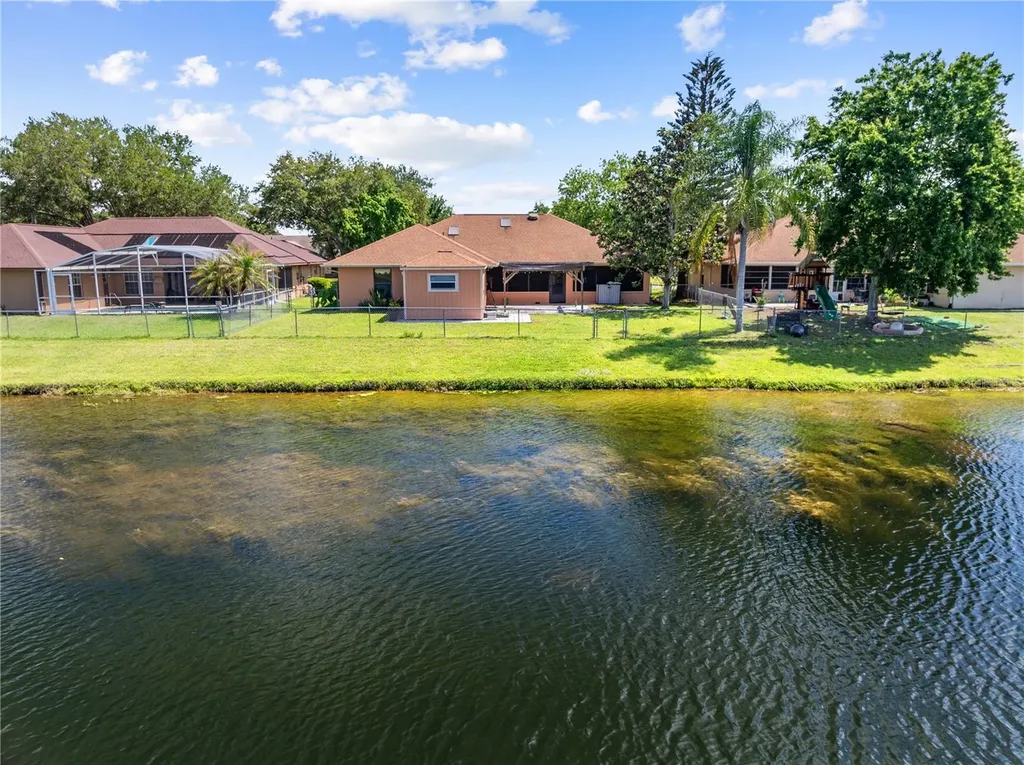 2333 Sweetwater Boulevard St Cloud FL 34772