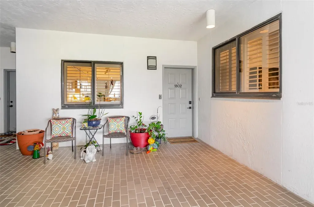 530 E Central Boulevard Orlando FL 32801